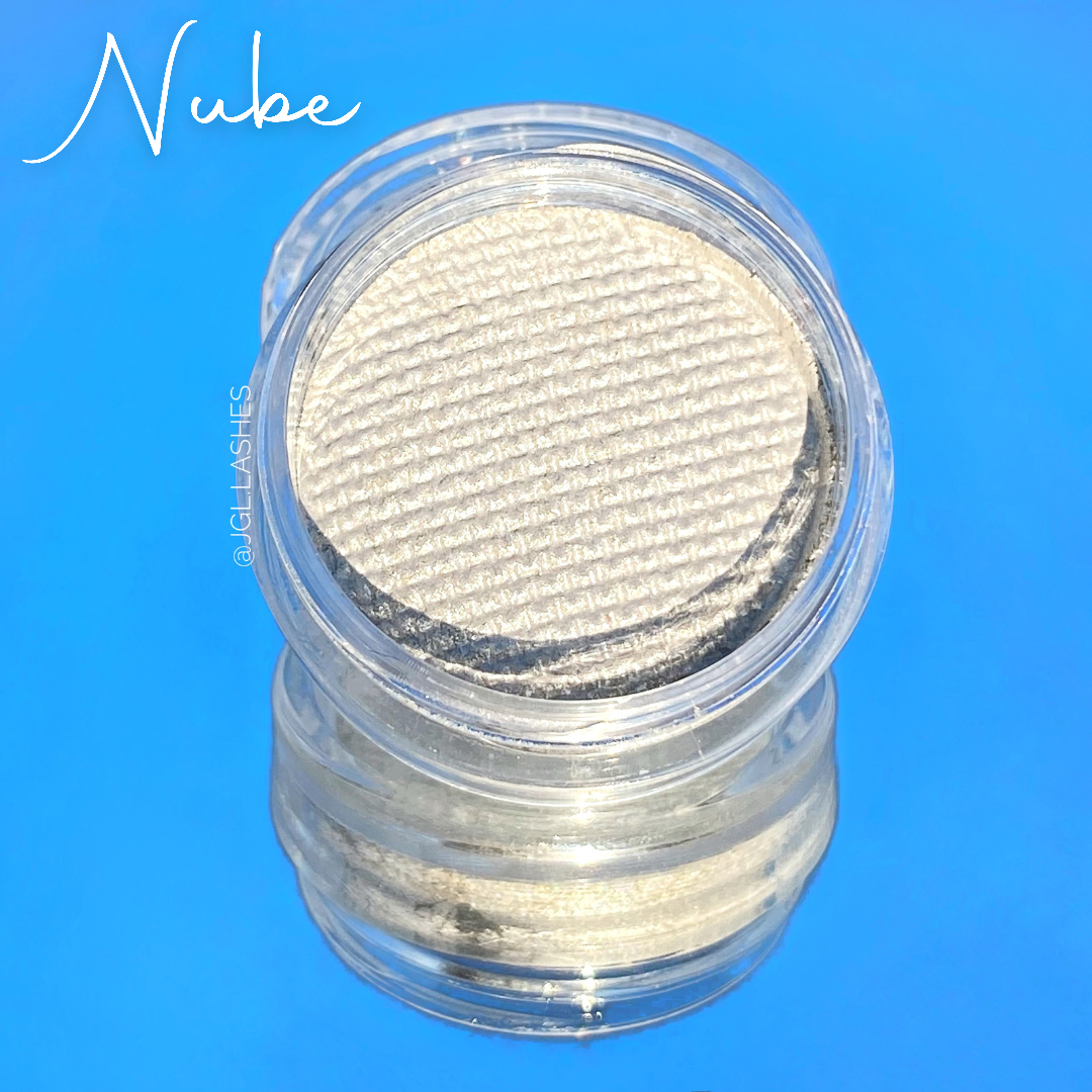 Cloud Metallic Liner